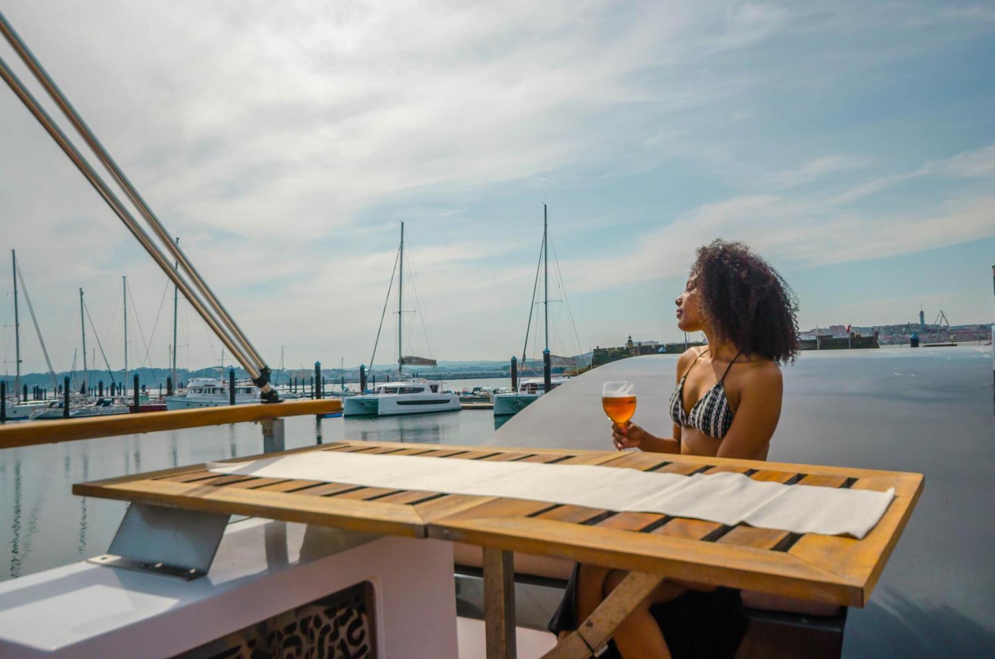 Exclusivas Vistas Al Mar En Casa Barco, Pleno Centro, Terraza, Parking * A Coruña